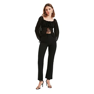 Image of Trendyol FeMan Petite High Waist Straight Leg Regular fit Trousers Schwarz