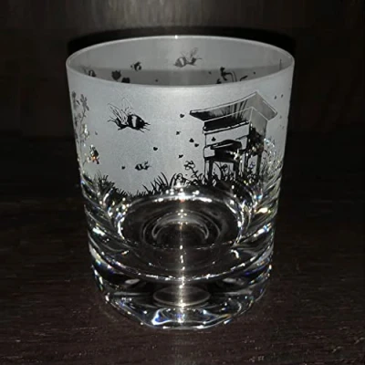 Image of Milford Collection Animo Glass Whisky Tumbler 30cl Bee