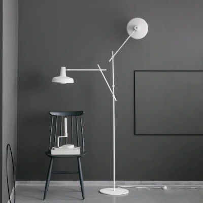 Image of GRUPA Arigato floor lamp, 2 bulb, white