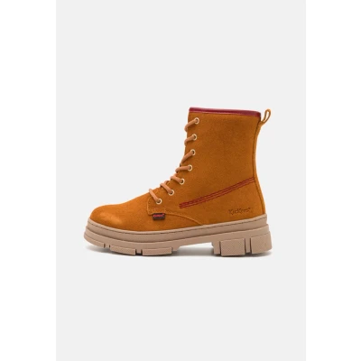 Image of Kickers GOJI Laceup ankle boots for kids, Size: 5, Camel rouge Suede
