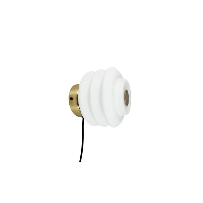 Image of Dyberg Larsen, Diva wall lamp, brass coloured,, Ø 16 cm