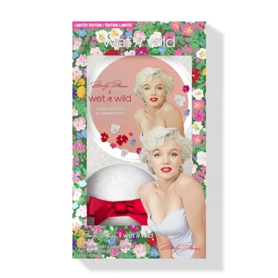 Image of Wet n Wild Marilyn Monroe Iconic Diamond Highlighter, Powder Highlighter with Iridescent Pearls for a Glass Like Glow, Includes Soft Application Sponge, Peachy Pink
