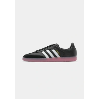 Image of adidas Originals Samba Licensed Unisex Indoor football boots, Size: 6, Core black/footwear white/bliss pink shoes