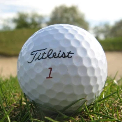Image of 25 Titleist Velocity Lake balls/golf balls, grade AAA/AA
