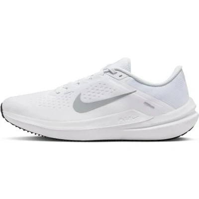 Image of NIKE Men&#039;s AIR Winflo 10 Sneaker, White/Wolf Grey White, 5 UK