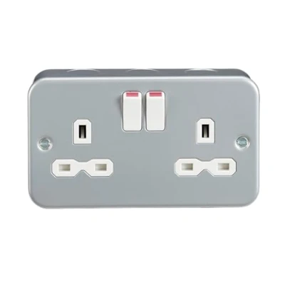 Image of KnightsBridge 13A 2G Twin 230V Metal Clad UK 3 Switched Electric Wall Socket