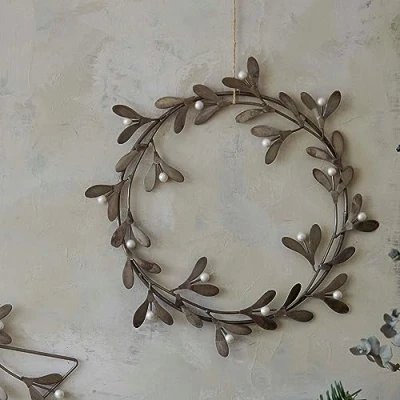 Image of Ivyline Galvanised Mistletoe Wreath Hand Finished &amp; Reusable Decoration Christmas Wall Door Hanging Décor W31cm