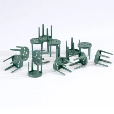 Image of Pack of 100 OASIS® Green Plastic Pin Holders