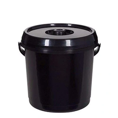Image of Whitefurze 14L Bucket &amp; Lid, Black