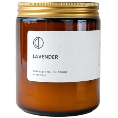Image of OCTŌ French Lavender Scented Candle. Made with Essential Oils and Soy Wax. 250ml