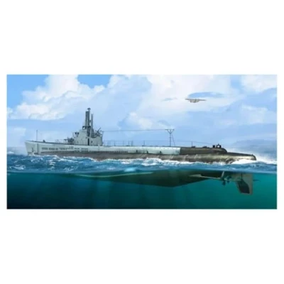 Image of Hobbyboss HBB83524 1:350 USS Gato SS 212 1944 Scale Model Kit, Molded Color