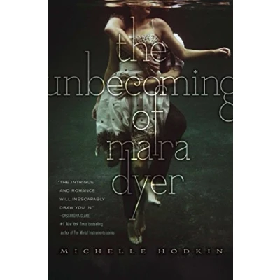 Image of The Unbecoming of Mara Dyer: Volume 1 (Mara Dyer Trilogy)