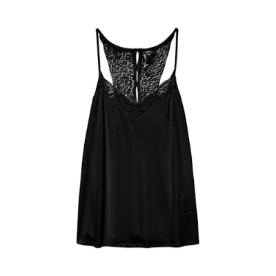 Image of Vero Moda Curve Vmana Top, Women&#039;s, Size: 18/20, Black