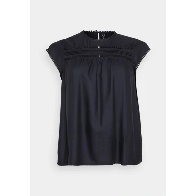 Image of Vero Moda Curve Vmdebbie Pleat Print Tshirt, Women&#039;s, Size: 24, Black