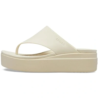 Image of Crocs Women&#039;s Brooklyn Flip, Bone, 9 UK