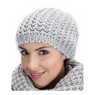 Image of Rjm Ladies Cable Knit Beanie Hat (Light Grey)
