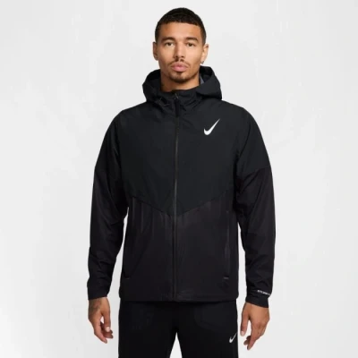Image of Nike Performance Running jacket, Men&#039;s, Size: Large, Black/summit white