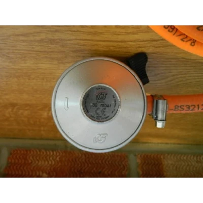 Image of Miscellaneous 21mm Butane Clip on Regulator MISIGT21