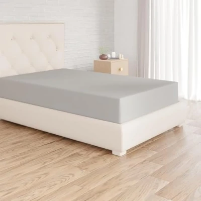 Image of Amazon Basics Soft Microfibre Fitted Sheet, Deep Pocket 12 inch (30 cm), 140 x 200 30 cm, Light Grey