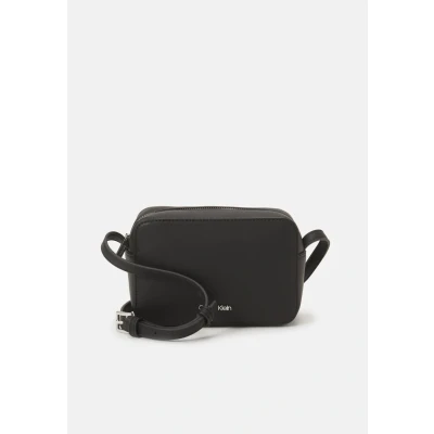 Image of Calvin Klein MUST PLUS Crossbody Across body bag, Women&#039;s, Size: One Size, Black