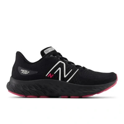 Image of New Balance Women&#039;s EVOZ Sneaker, 4.5 UK Black