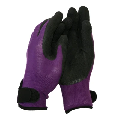Image of Town &amp; Country Master Weed Plus Gloves Small