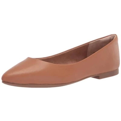 Image of Amazon Essentials Women&#039;s Pointed Toe Ballet Flat, Camel, 3 UK