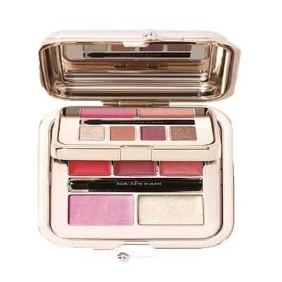 Image of Naj Oleari Il Coin Purse Aqua Green Make up Palette for Face, Eyes and Lips