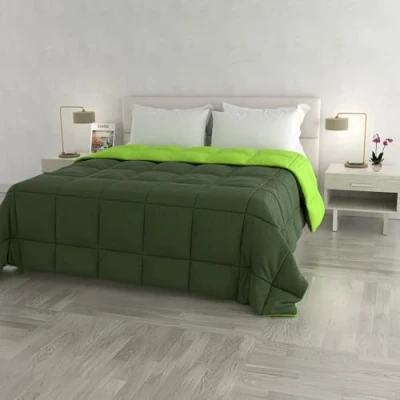 Image of Italian Bed Linen Winter Quilt Elegant,260 x 260 cm,Apple Green/Dark Green