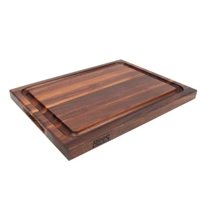 Image of Boos Block BBQ Deluxe Walnut Wooden Chopping Board with Handle Side Grip Butchers Meat Carving 18 x 12 1,5 Inches