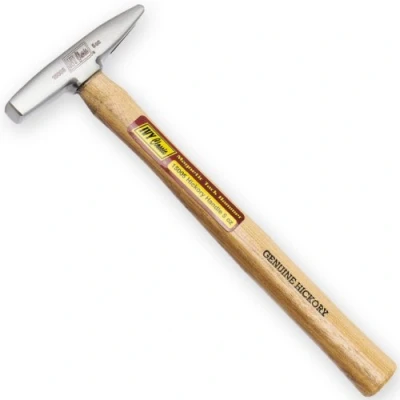 Image of IVY Classic 15005 5 oz. Magnetic Tack Hammer with Contoured Hickory Handle, Brown