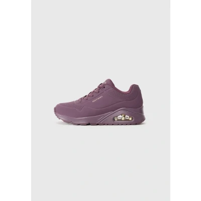 Image of Skechers Women&#039;s UNO Stand ON AIR Sneaker, Burgundy, 6.5 UK