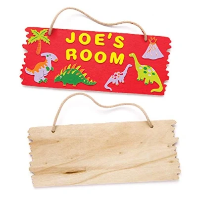 Image of Baker Ross EF654 Wooden Hanging Plaques Craft Project — Ideal for Kids&#039; Arts and Crafts, Gifts, Keepsakes More (Pack of 3)
