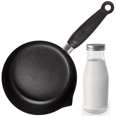 Image of HashOne Non Stick Induction Milk Pan 20cm with Pouring Lip and Long Handle Saucepan Milkpan Coffee Pot, Tea Soup Pan, Egg Sauce Pot Spout 3.5 Litre Black