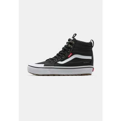 Image of Vans MTE SK8HI Waterproof Insulated Unisex Hightop trainers, Size: 8.5, Black/white shoes