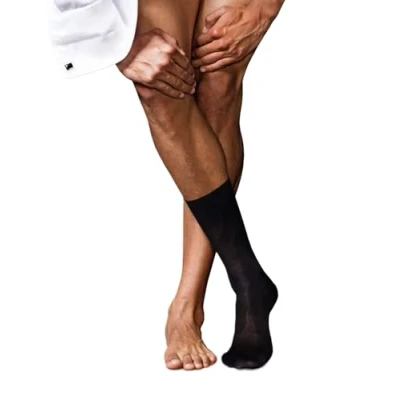 Image of FALKE Men&#039;s No. 4 M SO Silk Plain 1 Pair Socks, Black (Black 3000), 5.5 6.5