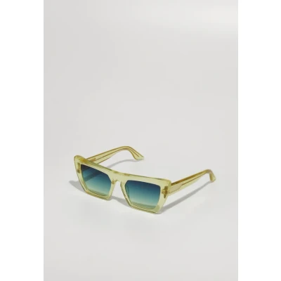 Image of GCDS Unisex GD0065 39P Sunglasses Acetate Cat Eye Normal
