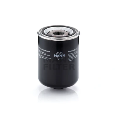 Image of 05821217 Oil Filter MANN W 1374/5 1 1/2 16 UN Spin on