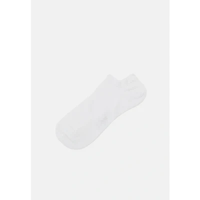Image of FALKE Women&#039;s Active Breeze W Sn Lyocell Low Cut Plain 1 Pair Trainer Socks, White 2000, 2.5 5
