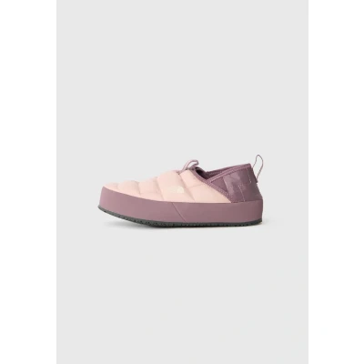Image of THE NORTH FACE Thermoball Traction Mule Pink Moss/Fawn Grey 2