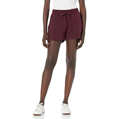 Image of Amazon Essentials Women&#039;s Fleece Short with Pockets, Burgundy, XS