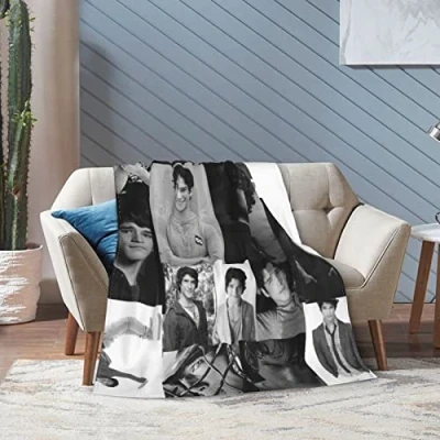 Image of Huaaiwangy Tyler Actor Posey Throw Blanket, Ultra Soft Flannel Fleece Lightweight Blankets Warm Air Conditioning Blanket For Couch Sofa Bed 50x40 Inch