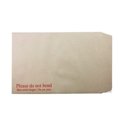 Image of Q Connect C4 Envelopes Board Back Peel and Seal 115gsm Manilla 125 Pk