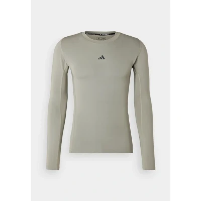 Image of adidas Performance Techfit Compression Long Sleeve sleeved top, Men&#039;s, Size: Medium, Silver pebble