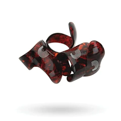 Image of Planet Waves 4CSH4 5 Finger Picks Medium Pack of 5, 25.5 in*25.5 in*2.5 in