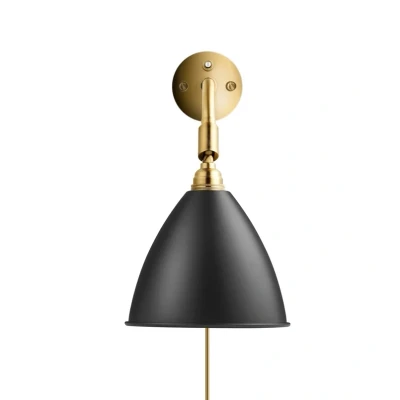 Image of GUBI Bestlite BL7 wall light brass/black