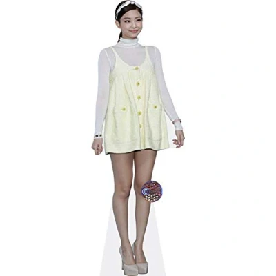 Image of Blackpink Jennie (Yellow) Mini Size Cutout