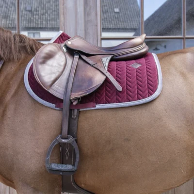 Image of Kentucky Horsewear Saddle Pad Jumping Velvet Contrast Burgundy Pads &amp; Blankets Horse Equestrian