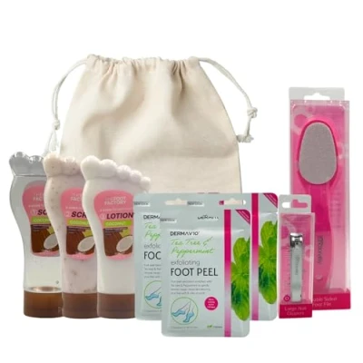 Image of Ultimate Foot Care Kit: Exfoliating Essentials with Mask, Peel and Spa (One Size, Coconut)