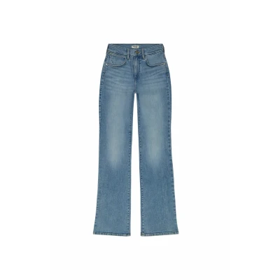 Image of Wrangler Women&#039;s Bootcut Jeans, Southeast, 25W / 32L